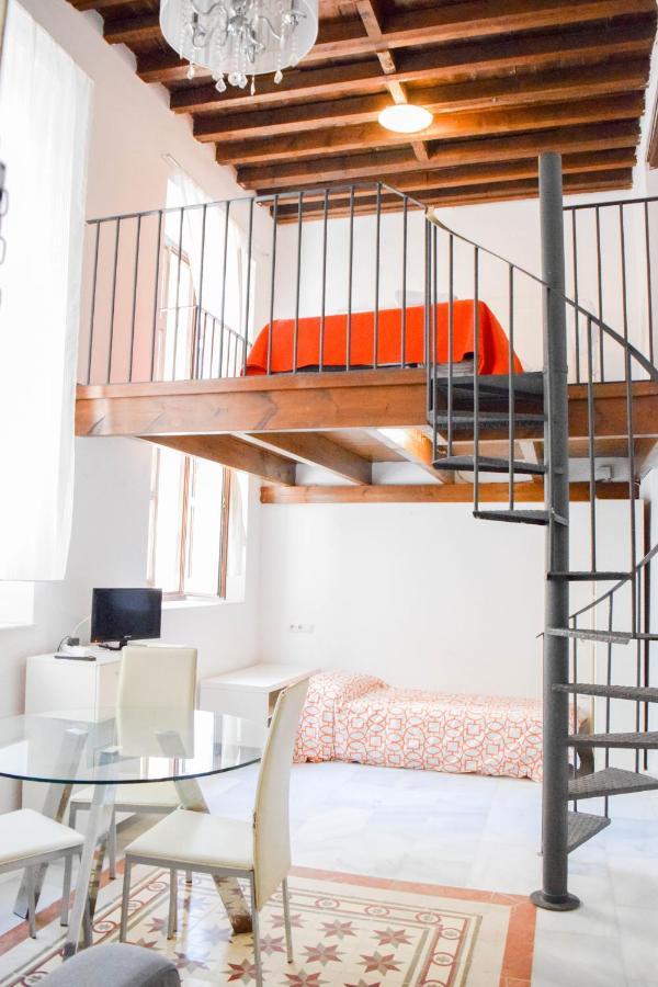 Apartament Duplex C/alvarez Malaga